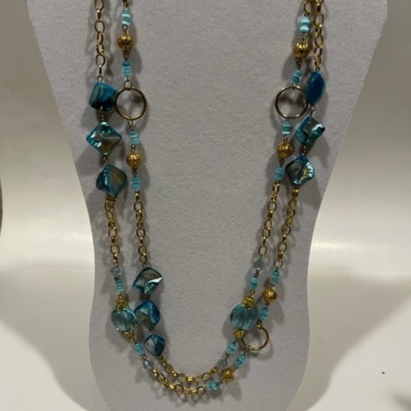 Jewelry Vintage Glass Bead Shell Necklace Poshmark